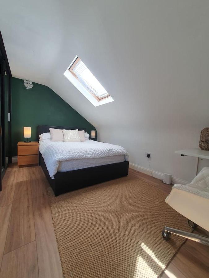 Loft Near Harry Potter Coaches *